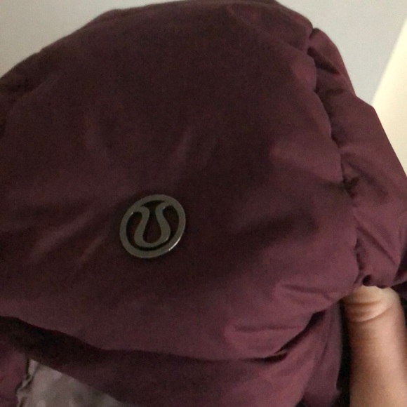 maroon vest - Picture 3 of 3